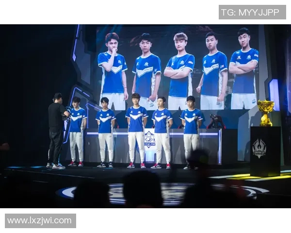 WE战队的蜕变之旅:从荣耀巅峰到重塑自我之路